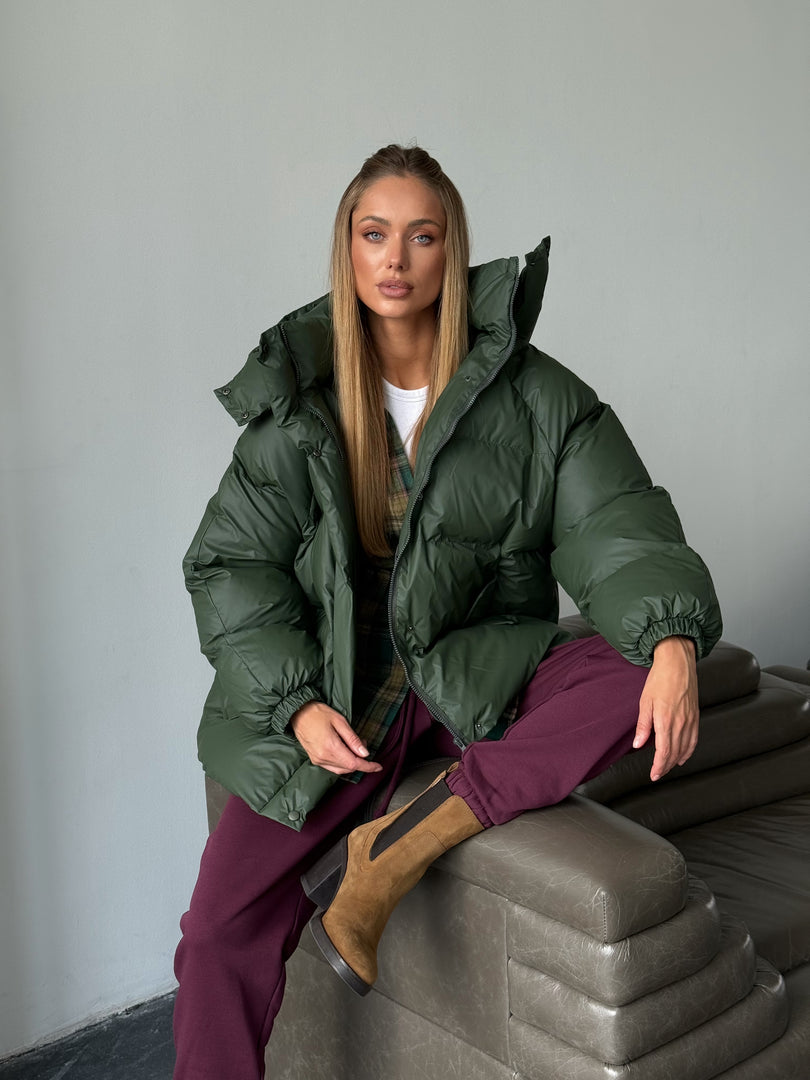 “OVERSIZE” PŪKINĖ STRIUKĖ