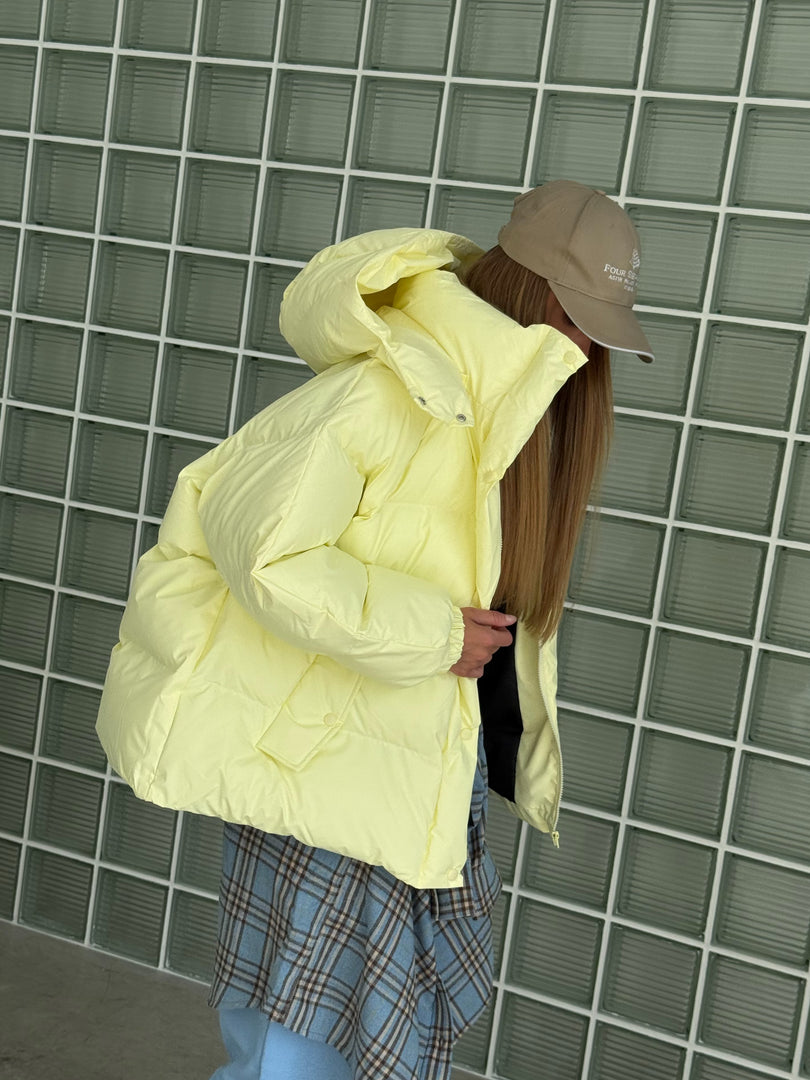 “OVERSIZE” PŪKINĖ STRIUKĖ