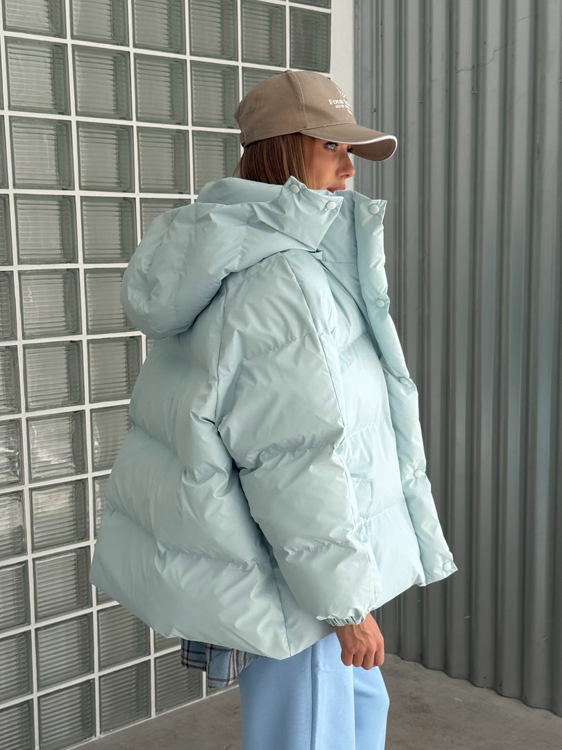 “OVERSIZE” PŪKINĖ STRIUKĖ