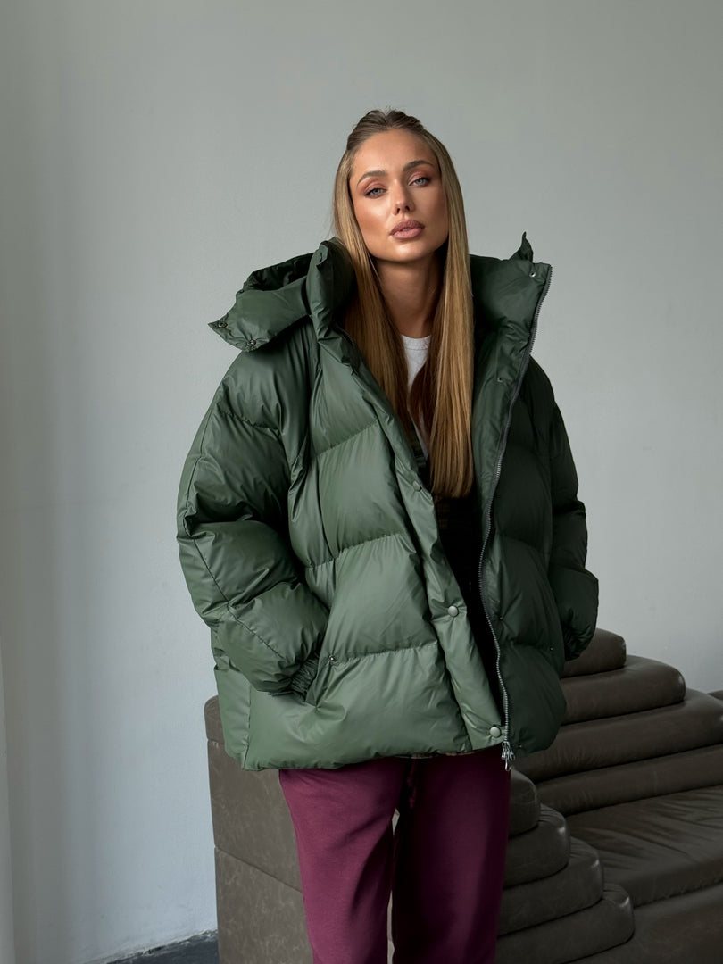 “OVERSIZE” PŪKINĖ STRIUKĖ