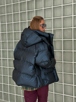 Įkelti vaizdą į galerijos peržiūrą, “OVERSIZE” PŪKINĖ STRIUKĖ

