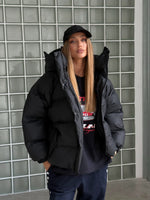 Įkelti vaizdą į galerijos peržiūrą, “OVERSIZE” PŪKINĖ STRIUKĖ
