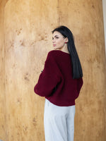 Įkelti vaizdą į galerijos peržiūrą, KARDIGANAS SU RAIŠTELIAIS | PRE-ORDER
